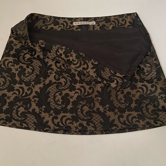 Kookai Brocade Mini Skirt Size 2 - Picture 3 of 5